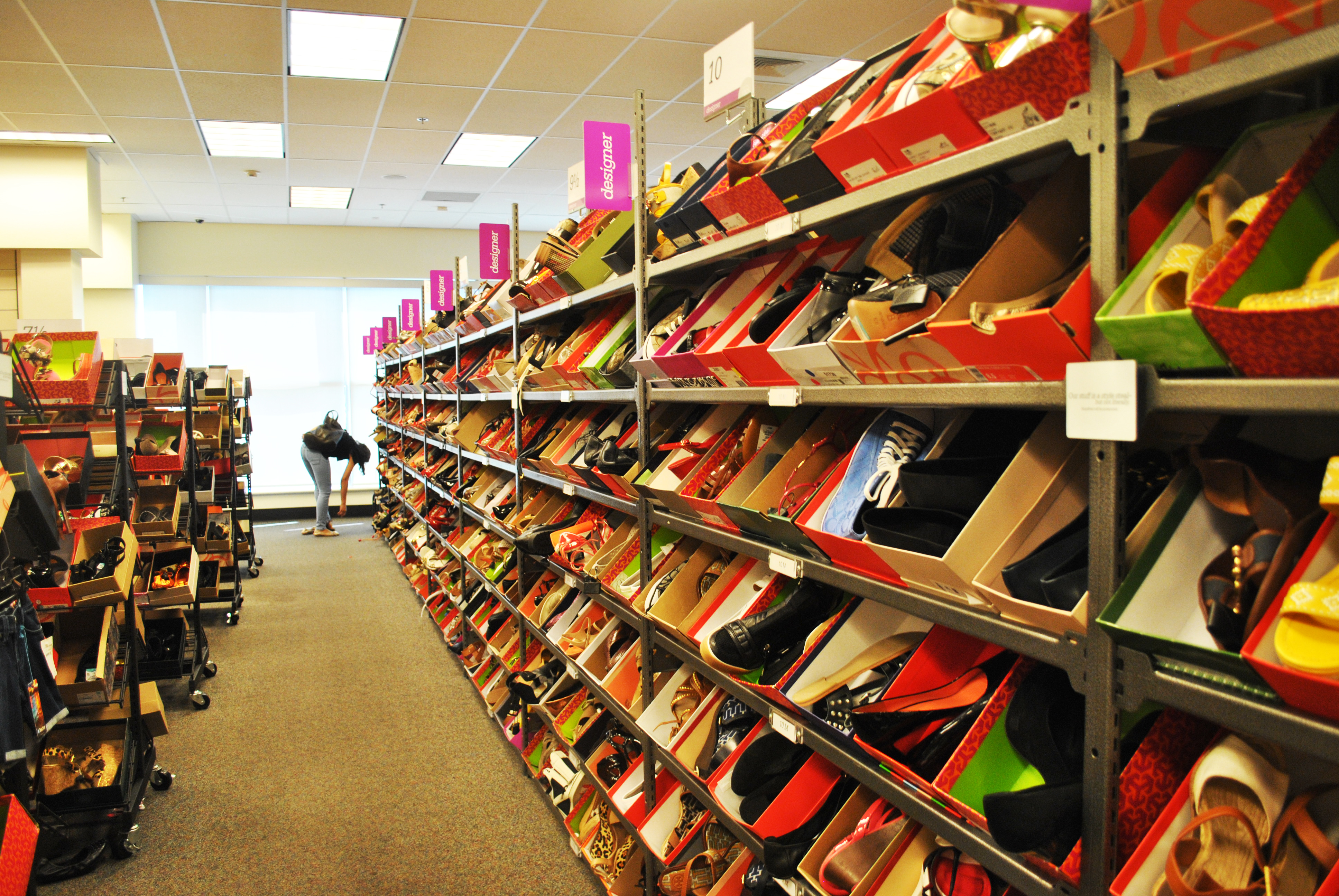 nordstrom rack shoe department