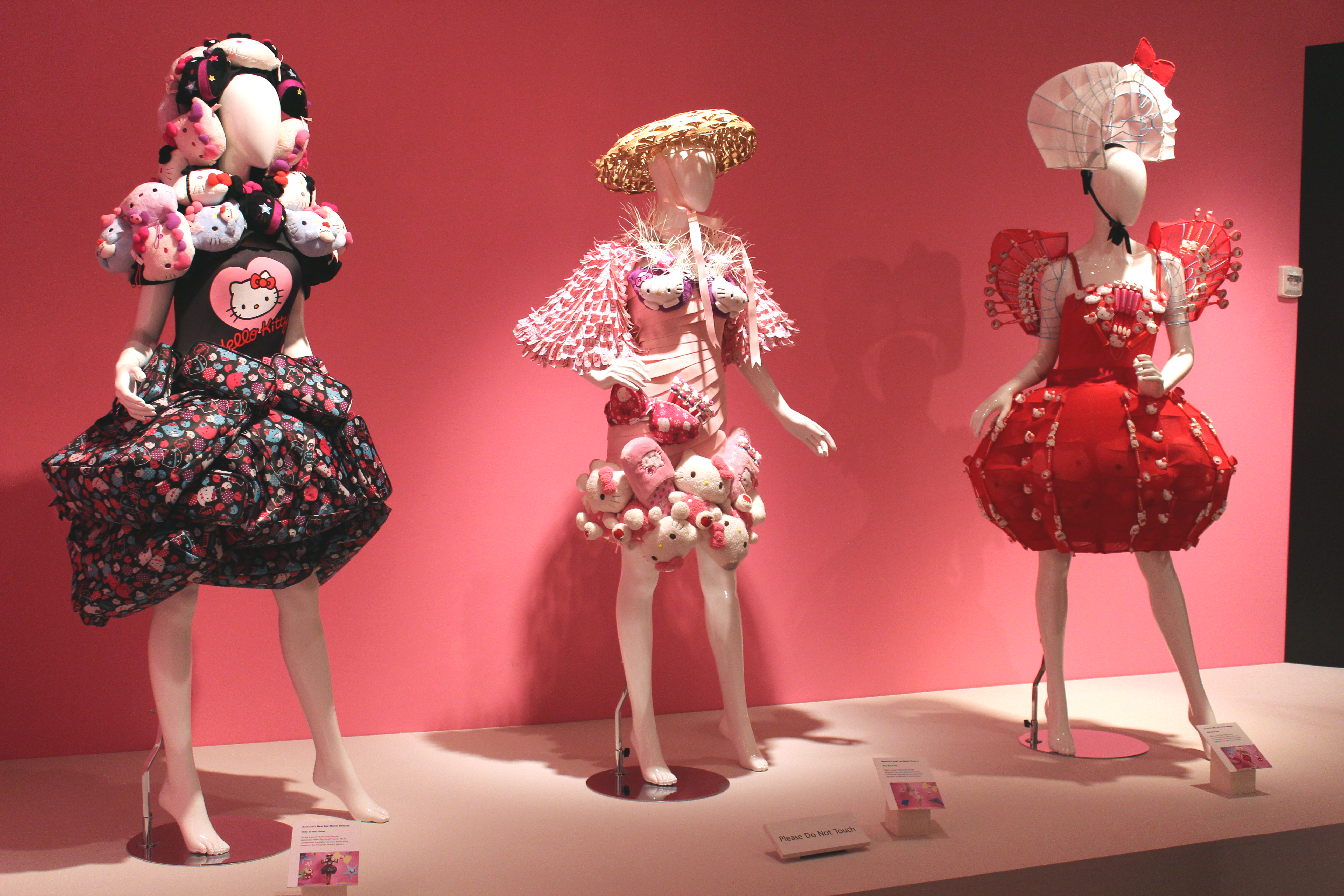 Hello Kitty exhibit says hello to LA