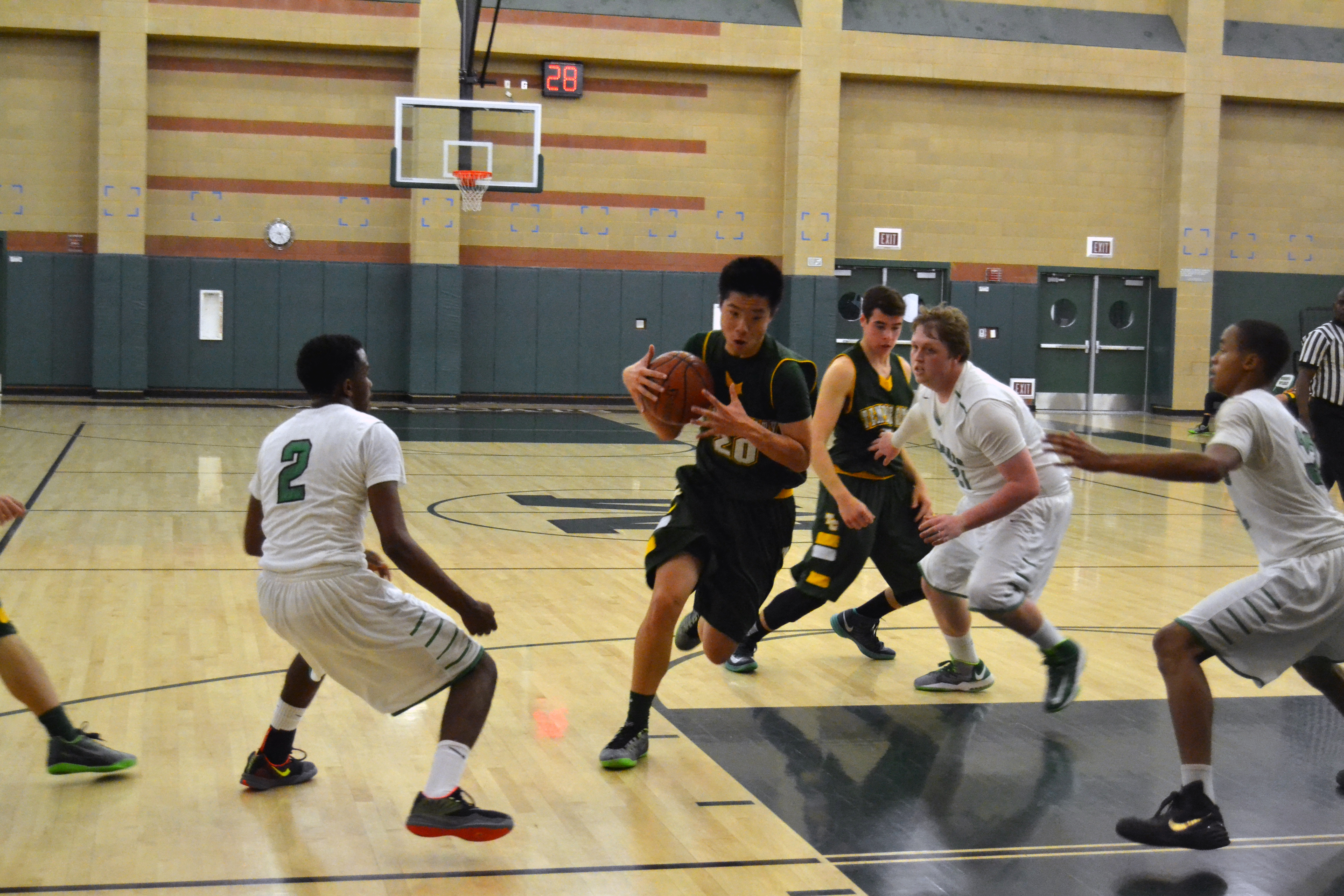 Boys Basketball eyes playoff berth