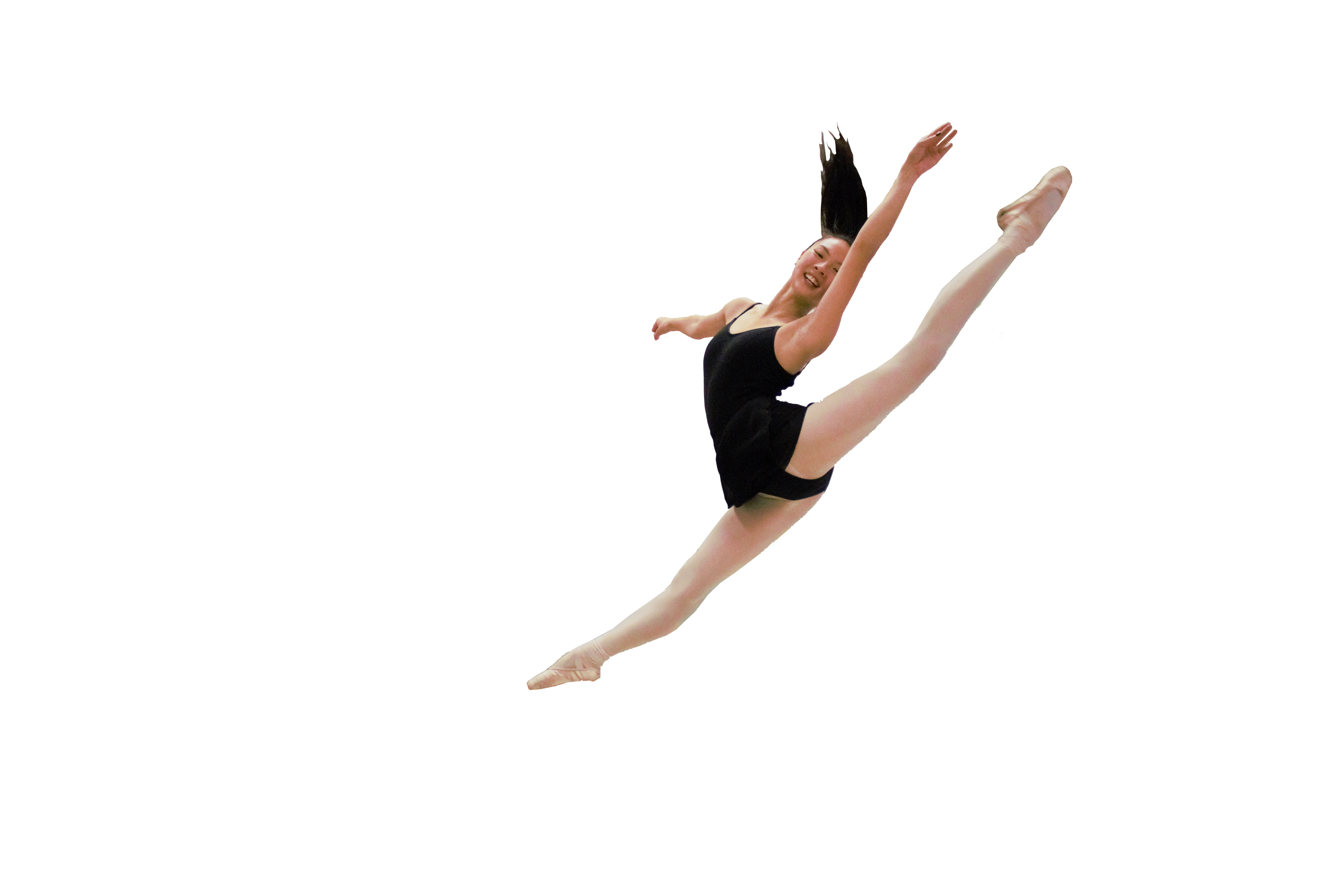 Lee leaps into spotlight with Li’s Ballet Studio